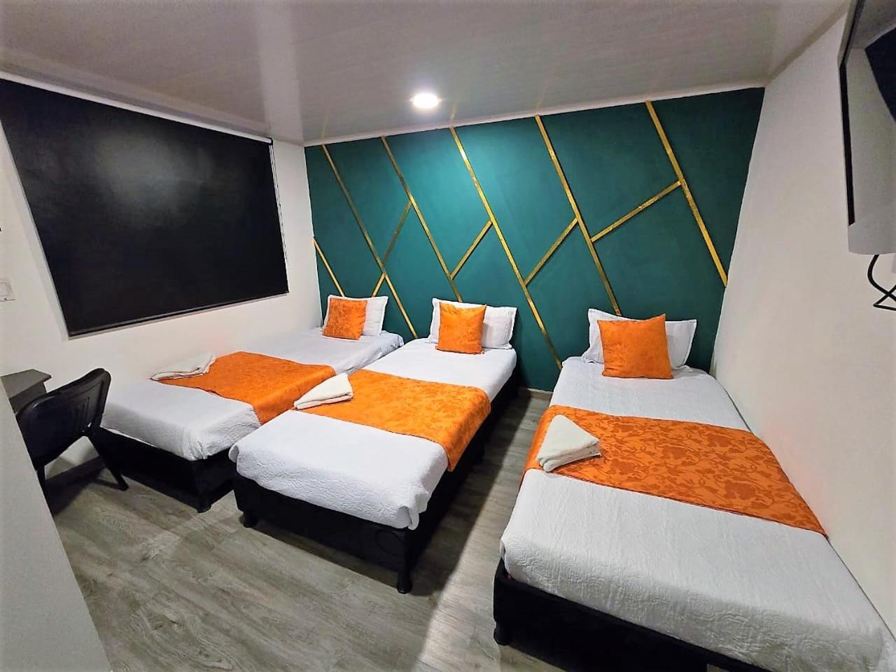 Hotel Kristal Ferial Bogotá Eksteriør bilde