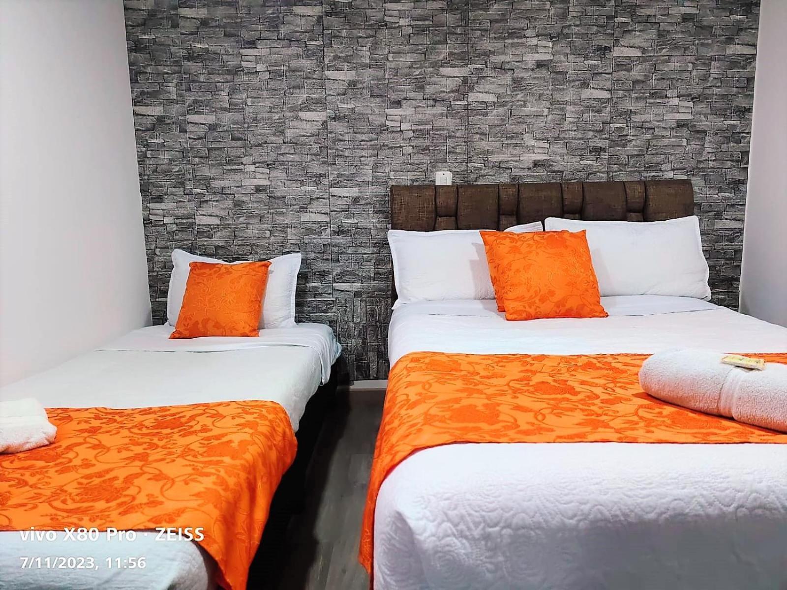 Hotel Kristal Ferial Bogotá Eksteriør bilde