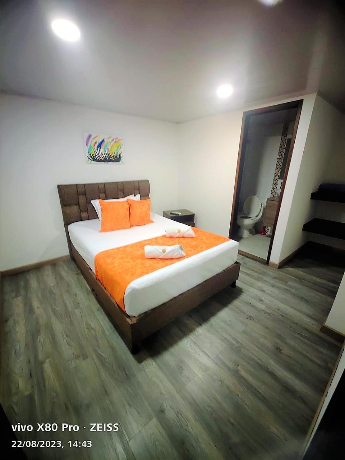 Hotel Kristal Ferial Bogotá Eksteriør bilde