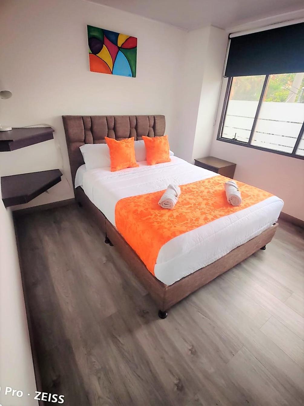 Hotel Kristal Ferial Bogotá Eksteriør bilde