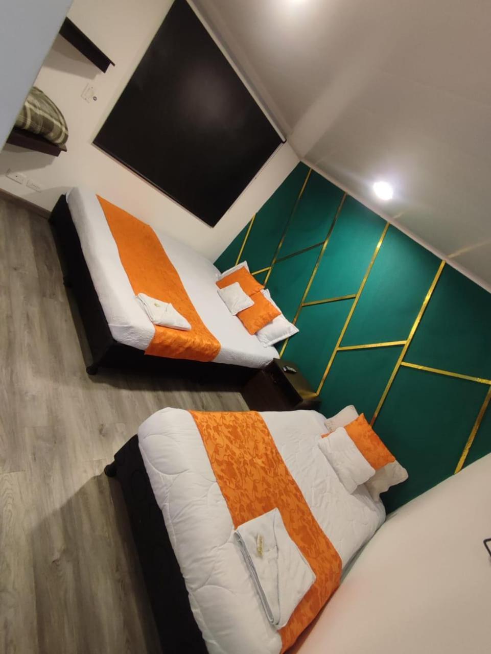 Hotel Kristal Ferial Bogotá Eksteriør bilde